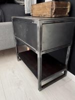 ⁦שידת צד Daintree Raw metal⁩ – תמונה ⁦3⁩