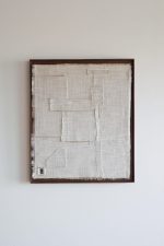 Monochromatic Linen